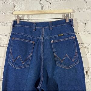 Vintage Wrangler Jeans Women’s Misses No Fault 28” Orange Stitch